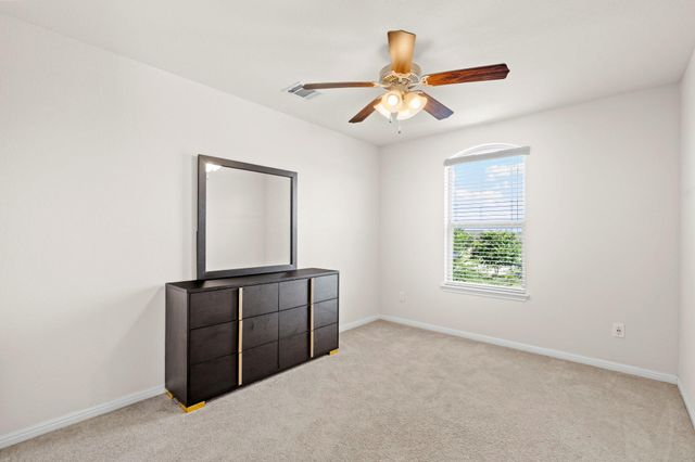 105 Lewisville LN, Leander, TX 78641