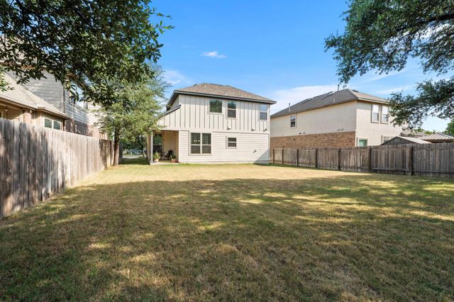 105 Lewisville LN, Leander, TX 78641