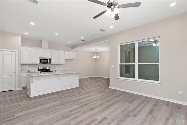 4228 N Serena Avenue, Edinburg, TX 78542