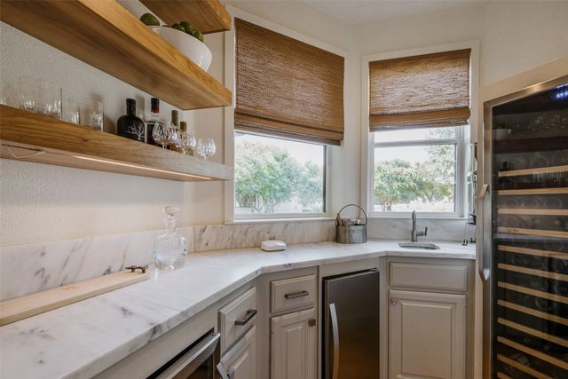 1600 Historic Lane, Cross Roads, TX 76227