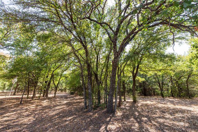 1600 Historic Lane, Cross Roads, TX 76227