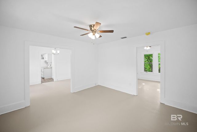 5107 St Alban Avenue, Loxley, AL 36549