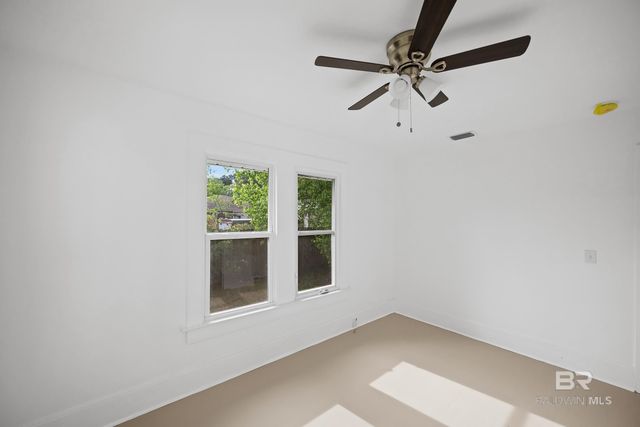 5107 St Alban Avenue, Loxley, AL 36549
