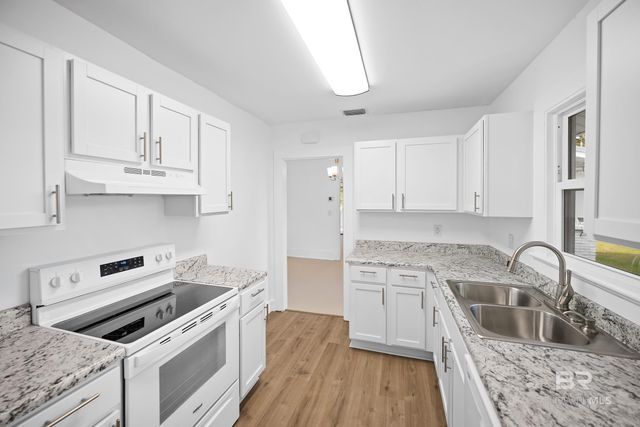 5107 St Alban Avenue, Loxley, AL 36549
