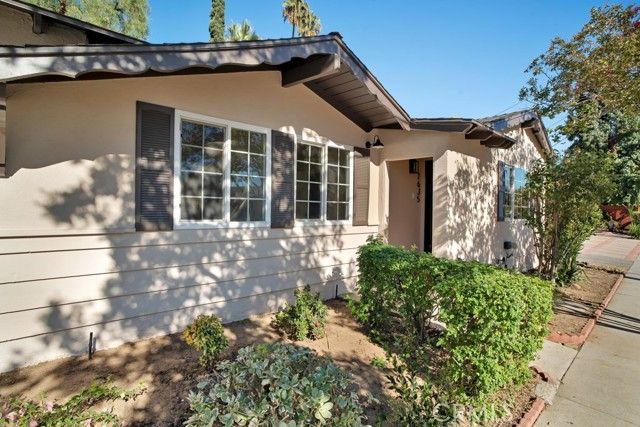 7635 Fallbrook Avenue, West Hills (los Angeles), CA 91304