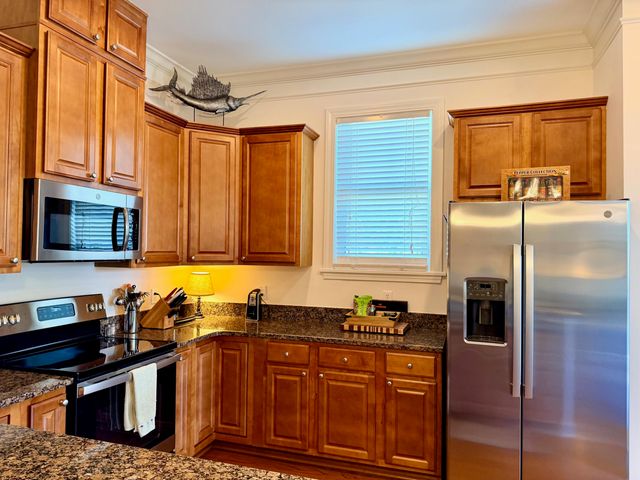 200 River Landing Drive D202, Daniel Island, SC 29492