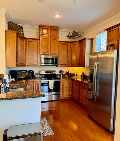 200 River Landing Drive D202, Daniel Island, SC 29492