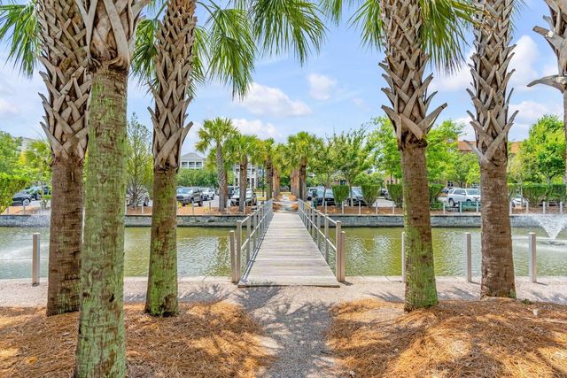 200 River Landing Drive D202, Daniel Island, SC 29492