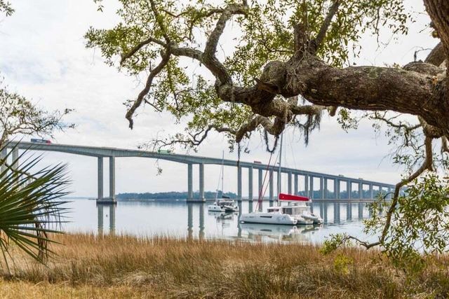 200 River Landing Drive D202, Daniel Island, SC 29492