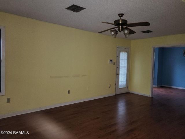 100 Kerry Street, Baldwin, LA 70514