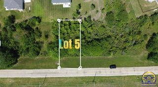 7780 Lake Ridge Pkwy, Ozawkie, KS 66070