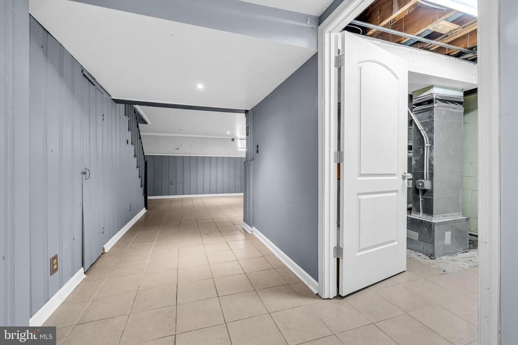 Image 31 of property listing at 1506 N FOREST PARK AVE, Baltimore, MD 21207