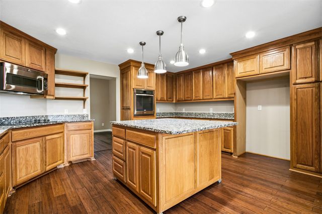 2621 Taylor Boulevard, Anna, TX 75409