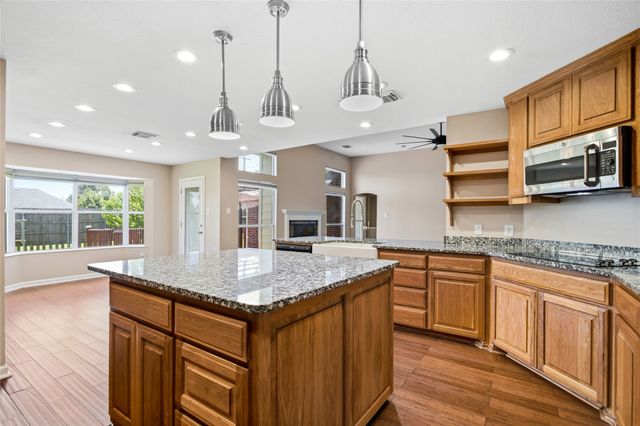 2621 Taylor Boulevard, Anna, TX 75409