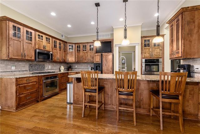 14105 Stearns Street, Overland Park, KS 66221