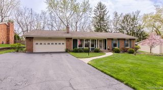 4931 Huron Drive, Independence Charter Township, MI 48348