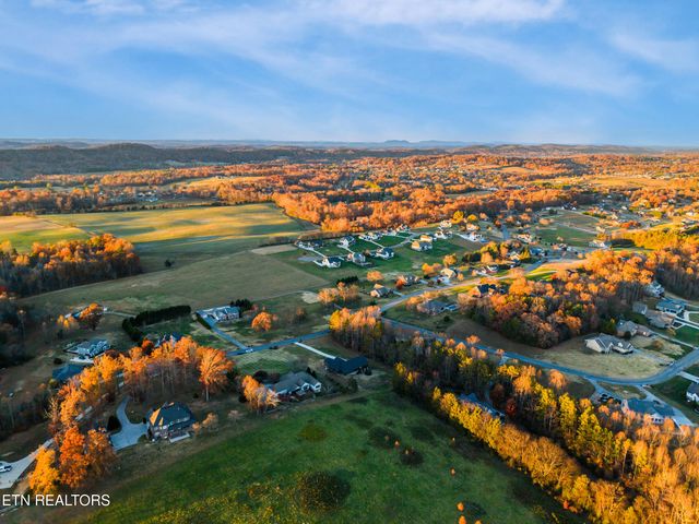 5216 Three Bars Lane, Seymour, TN 37865