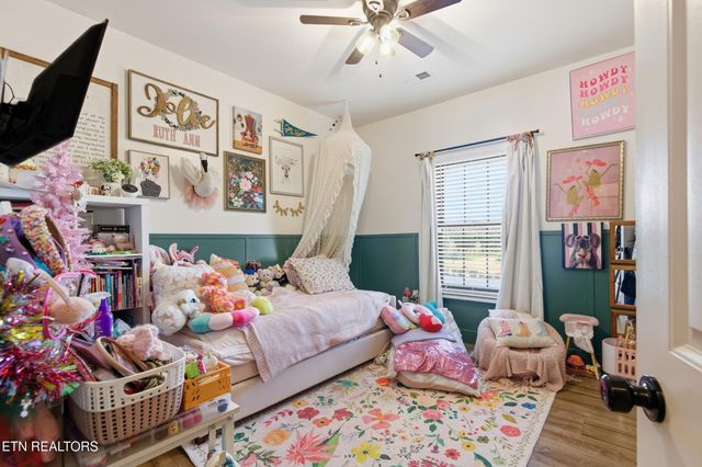 5216 Three Bars Lane, Seymour, TN 37865