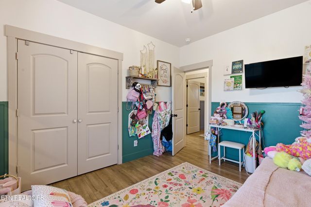 5216 Three Bars Lane, Seymour, TN 37865