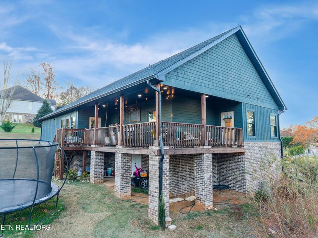 5216 Three Bars Lane, Seymour, TN 37865