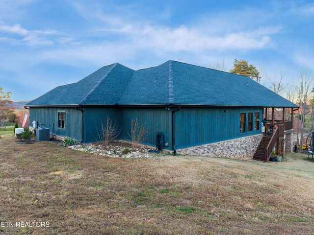 5216 Three Bars Lane, Seymour, TN 37865