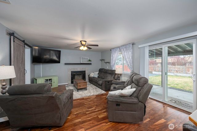 9488 Naples Street SE, Moses Lake, WA 98837