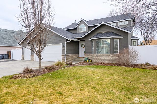 9488 Naples Street SE, Moses Lake, WA 98837