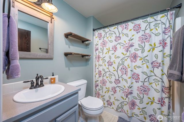 9488 Naples Street SE, Moses Lake, WA 98837