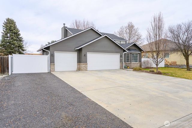 9488 Naples Street SE, Moses Lake, WA 98837
