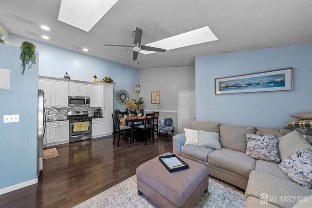9 Ruby Court, Franklin Twsp, NJ 08823