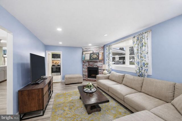 1446 LAVENDER RD, Bensalem, PA 19020