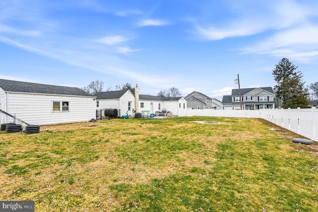 1446 LAVENDER RD, Bensalem, PA 19020