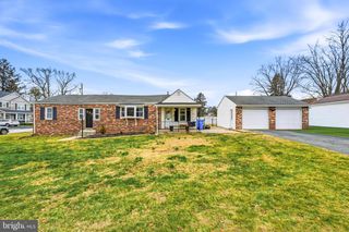 1446 LAVENDER RD, Bensalem, PA 19020