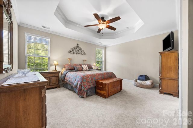 8477 Whitworth Avenue, Harrisburg, NC 28075