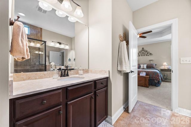 8477 Whitworth Avenue, Harrisburg, NC 28075