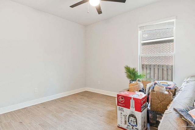 3042 Mountain Laurel Tr, Cantonment, FL 32533