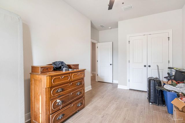 3042 Mountain Laurel Tr, Cantonment, FL 32533