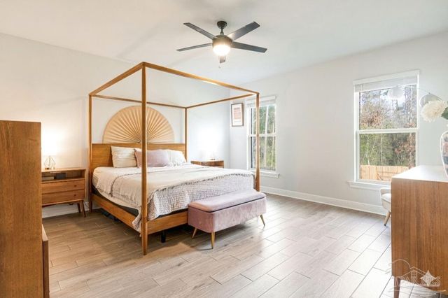 3042 Mountain Laurel Tr, Cantonment, FL 32533