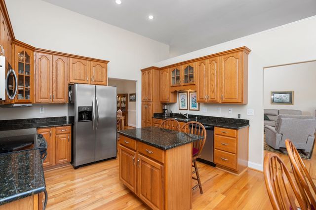 317 PETROS DR, Waynesboro, VA 22980