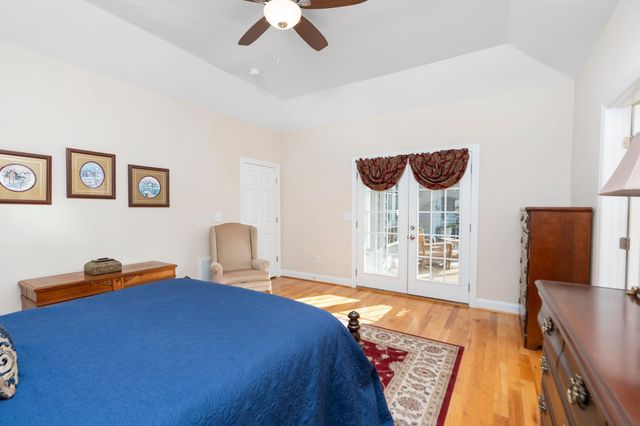 317 PETROS DR, Waynesboro, VA 22980