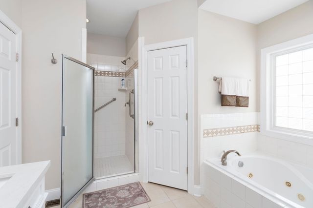 317 PETROS DR, Waynesboro, VA 22980