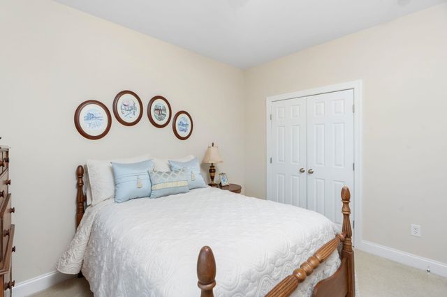 317 PETROS DR, Waynesboro, VA 22980