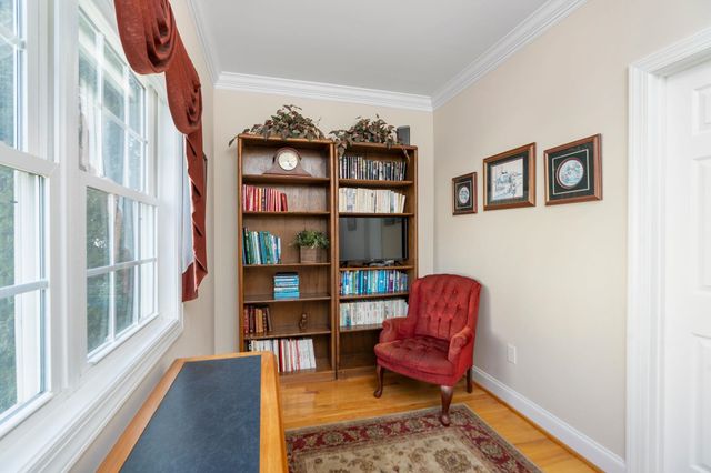 317 PETROS DR, Waynesboro, VA 22980