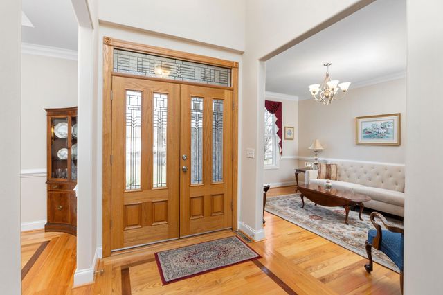 317 PETROS DR, Waynesboro, VA 22980