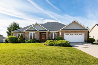 317 PETROS DR, Waynesboro, VA 22980