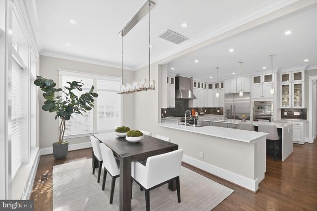 6506 CHESTERFIELD AVE, Mclean, VA 22101