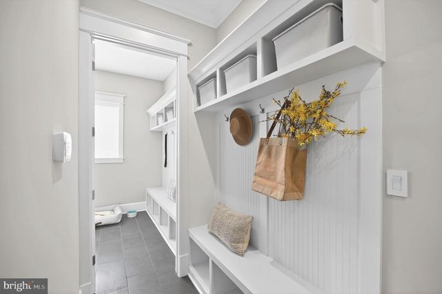 6506 CHESTERFIELD AVE, Mclean, VA 22101