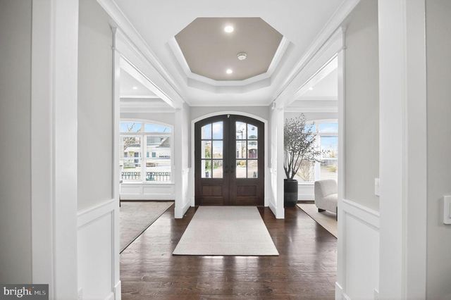 6506 CHESTERFIELD AVE, Mclean, VA 22101