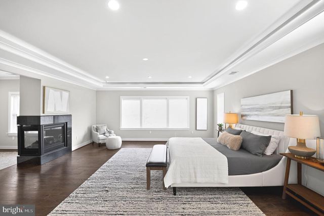 6506 CHESTERFIELD AVE, Mclean, VA 22101