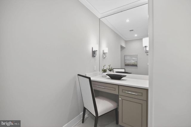 6506 CHESTERFIELD AVE, Mclean, VA 22101